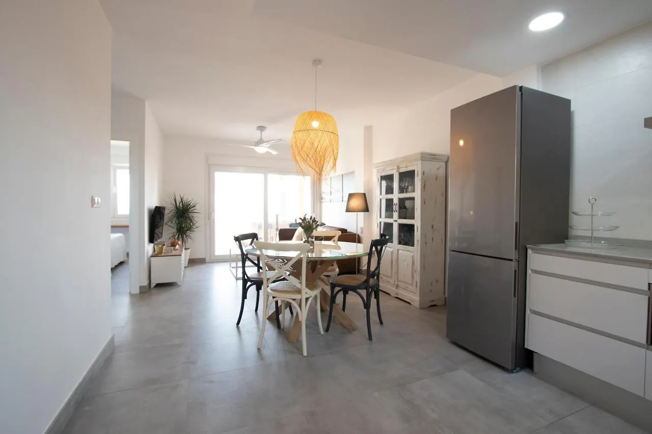 Apartamento En Primera Linea De Playa Tarifa 0*,