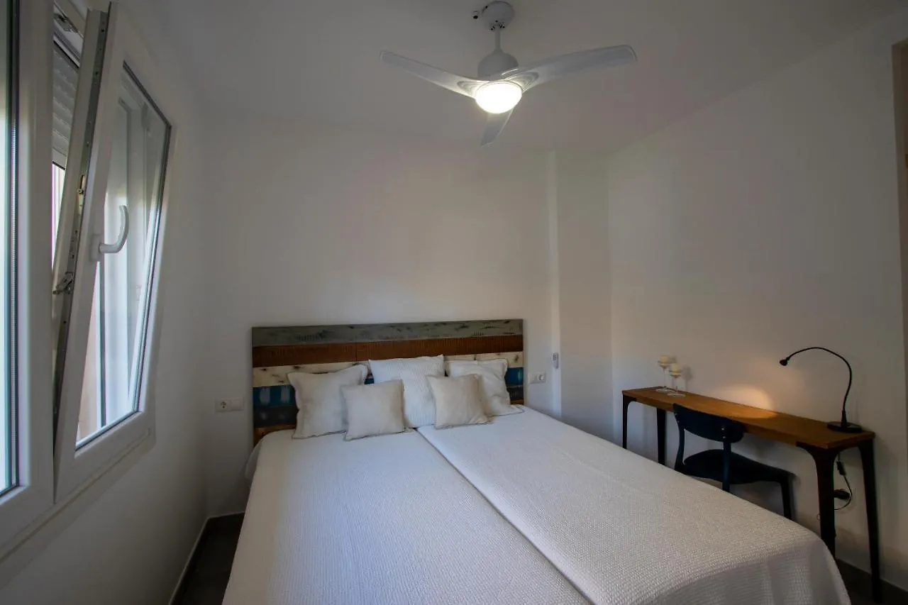 Apartamento En Primera Linea De Playa Tarifa 0*,  Spain